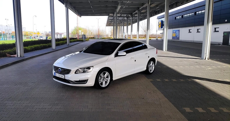 Volvo S60 cena 63345 przebieg: 240000, rok produkcji 2015 z Warszawa małe 466